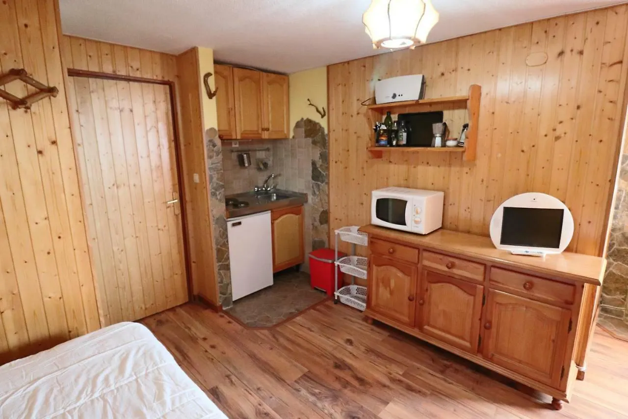 Apartamento edificio presidente con bellas vistas Sierra Nevada